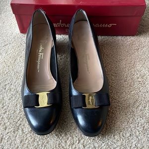 Salvatore Ferragamo Boutique Vara Bow Pumps